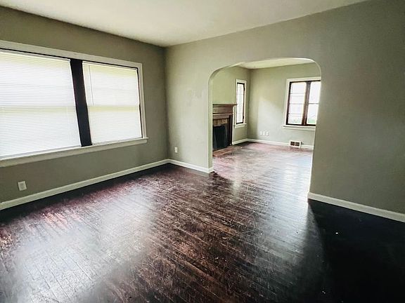 5th image of 1704 Farnam St #1704