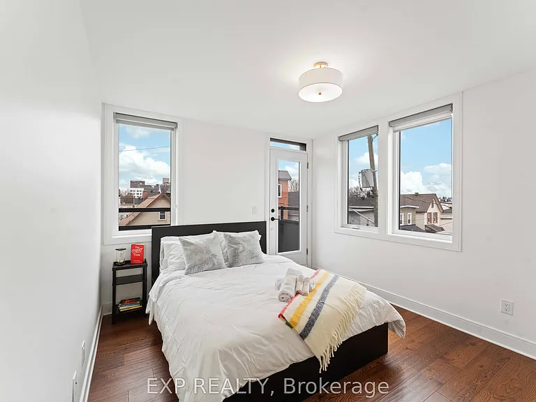 9 Anderson St — Photo 17