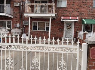 712 Hollywood Ave #1, Bronx, NY 10465