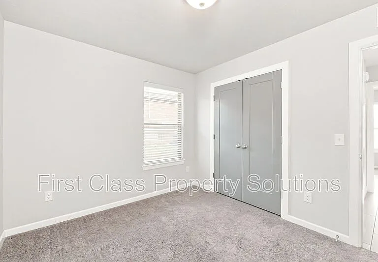 13500 Watson Dr — Photo 12