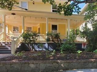 2003 NE 10th Ave APT 1, Portland, OR 97212