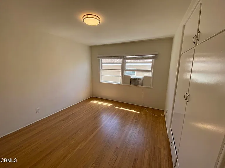 2448 E Washington Blvd — Photo 15