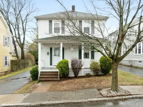 49 Barstow St, Salem, MA 01970