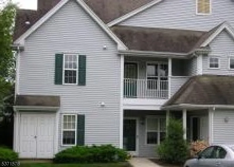 5912 Tudor Dr