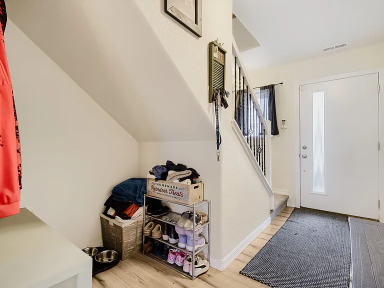 8023 Nico Way — Photo 3