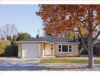 1st image of 1221 Windsor Way