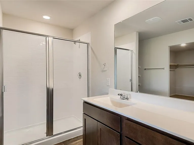 745 Adler Way — Photo 15