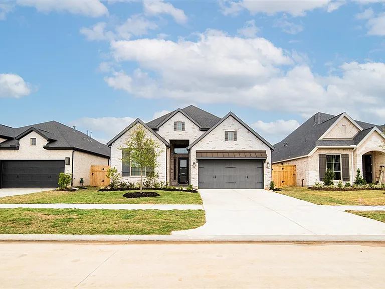 6007 Painted Plains Ln — Photo 3