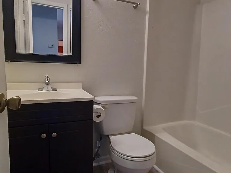 214 San Juan Cir — Photo 10