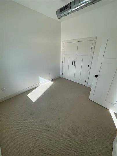 128 West Ash Street - 1 — Photo 4