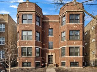 6446 N Bosworth Ave APT 1, Chicago, IL 60626