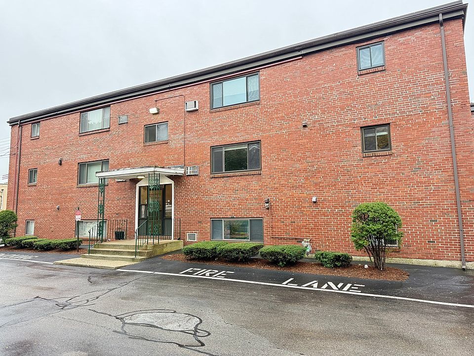 1st image of 69 Nicholas Rd APT J