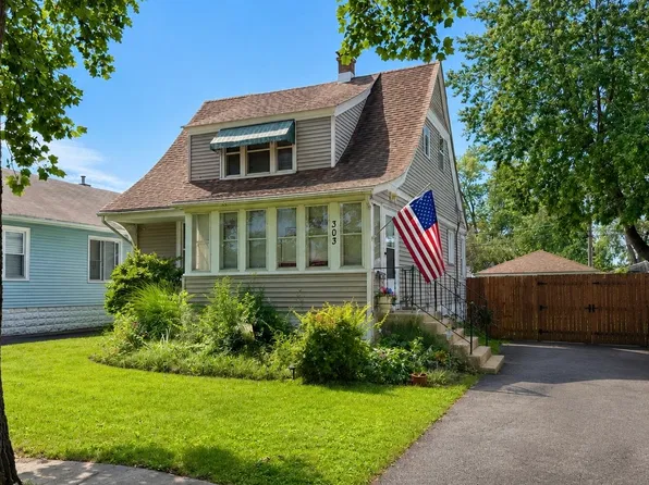303 Davison St, Joliet, IL 60433