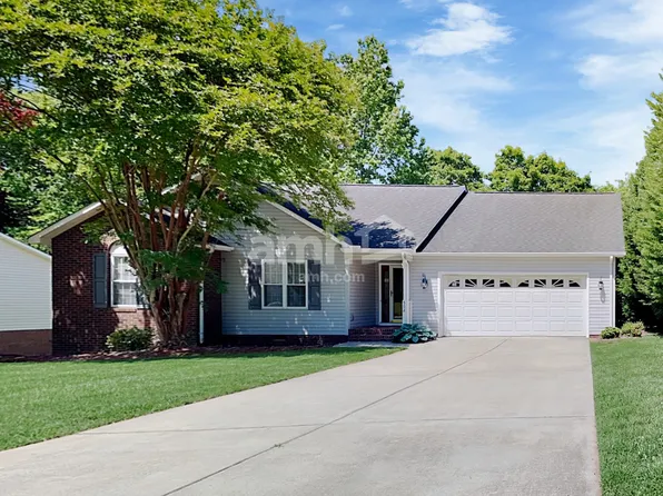 502 Hunters Way, Lexington, NC 27292