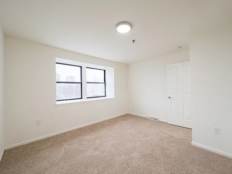 Bakery Apartments — Photo 10