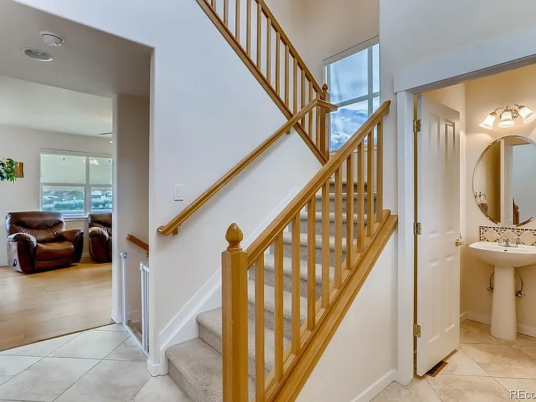 3746 Red Deer Trl — Photo 10