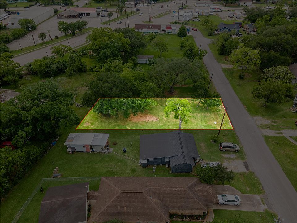 1st image of 507 Cemetery Rd
