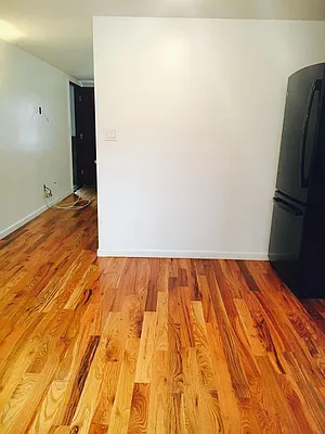 Rented by M & J Tenaglia Realty Corp | media 22