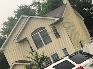 10 Weeks Ave, Central Islip, NY 11722