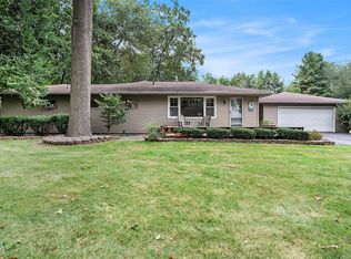 19520 Thompson Ln, Three Rivers, MI 49093