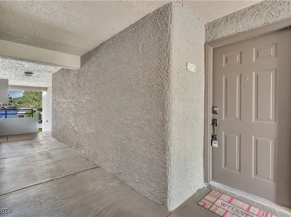 2200 S Fort Apache Rd Unit 2074, Las Vegas, NV 89117
