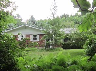 222 Willows Rd, Newton, NJ 07860