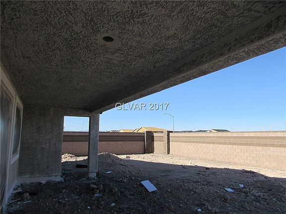 3rd image of 6238 Starflare St