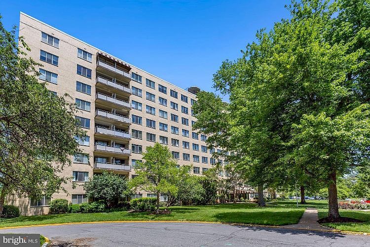 1st image of 6621 Wakefield Dr APT 212