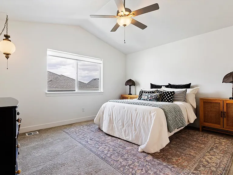 4729 E Lake Corner Dr — Photo 18