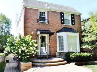 2917 W Chase Ave, Chicago, IL 60645