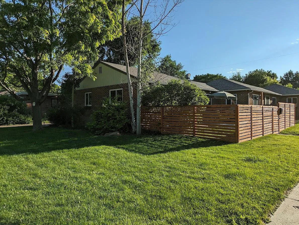 1321 Jasmine St — Photo 1