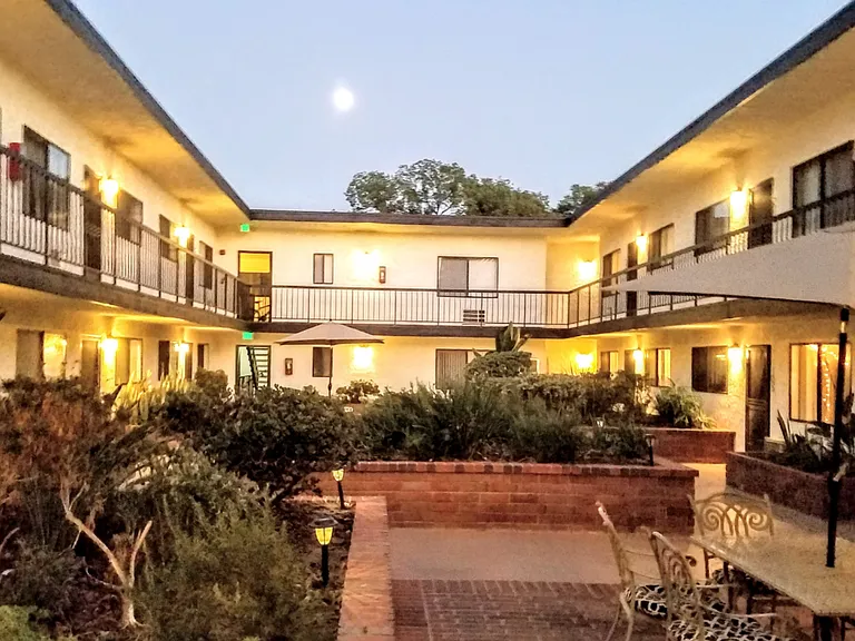 Villa D' Roga LLC — Photo 33