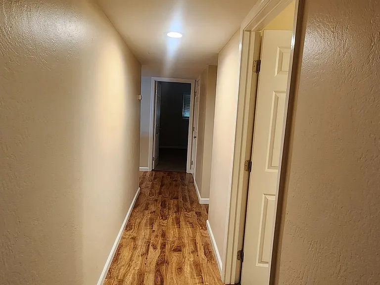 1117 Lancaster Way — Photo 17