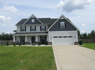 446 Gadson Dr, Hope Mills, NC 28348