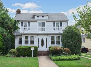 3553 161st St, Flushing, NY 11358