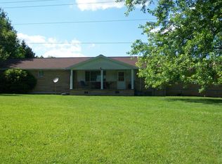 45 Dove Ln, Nettie, WV 26681