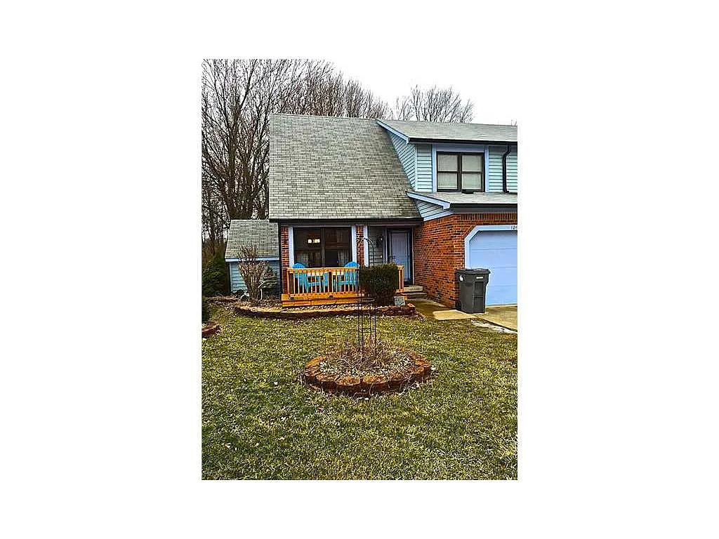109 Mackinac Ct photo 1