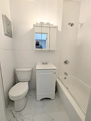 Rented by Oxford Property Group | media 5