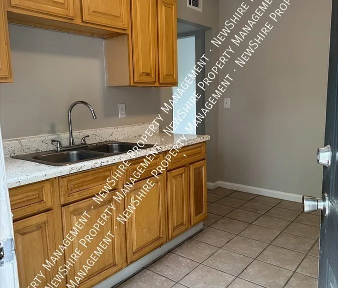1109 Hampton Ave #A — Photo 21