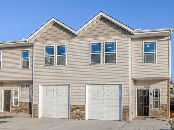 2901 S Harvard Ave #D, Independence, MO 64052