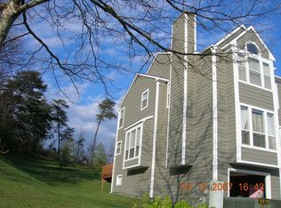 7732 NE Heatherside Ln, Sykesville, MD 21784