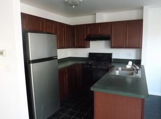 34308 N Goldenrod Rd, Round Lake, IL 60073