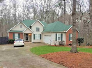 146 Leguin Ln, Locust Grove, GA 30248