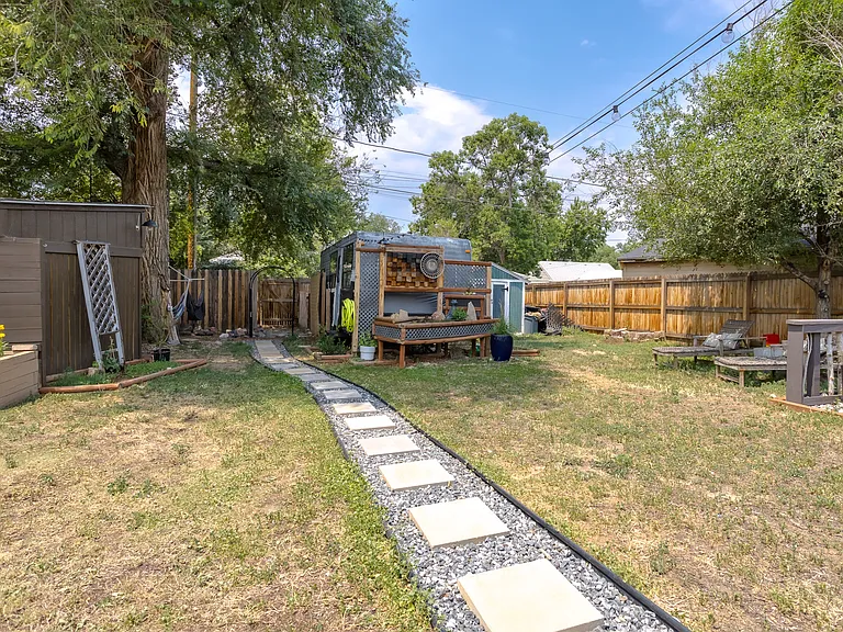4229 S Delaware St — Photo 29