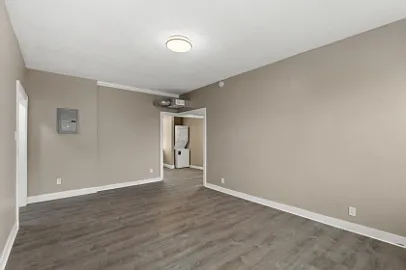 4205 Ellenwood Ave — Photo 11