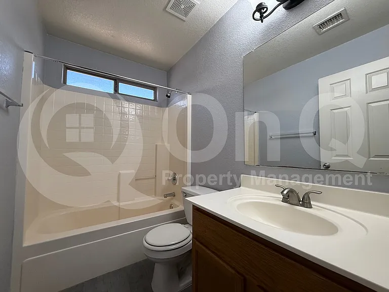 11420 W Sheridan St — Photo 18