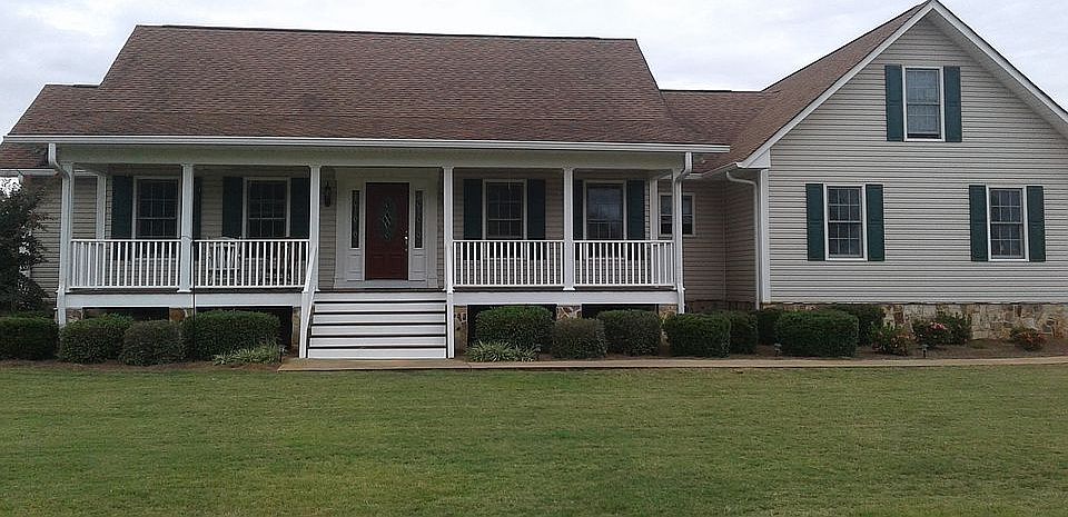 166 Carriage House Lane