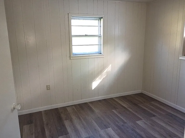 1558 N Fletcher St — Photo 6