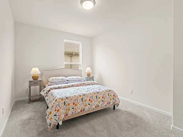 142 Amaranth Way — Photo 24