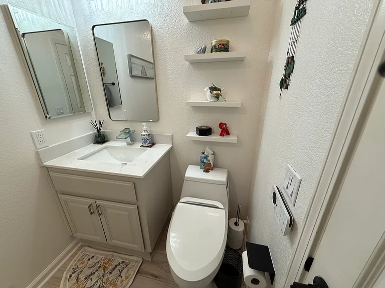 400 Jonathan Ridge Dr — Photo 8